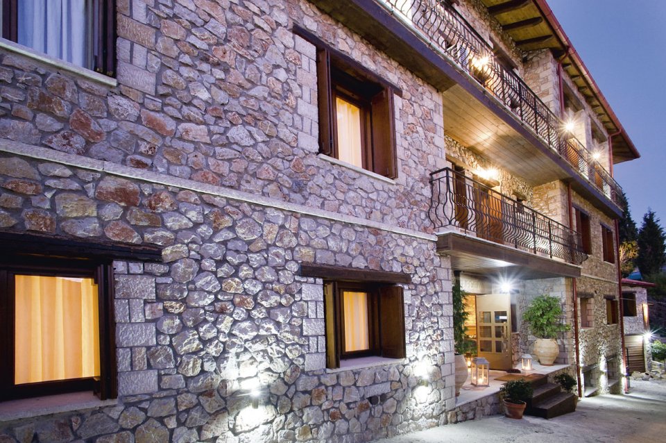 IRESIONI GUESTHOUSE  HOTELS IN  Arachova VIOTIA CENTRAL GREECE